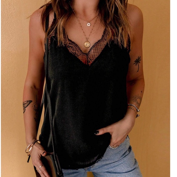 BiBi Lace Cami Solid Tank Top main image 1